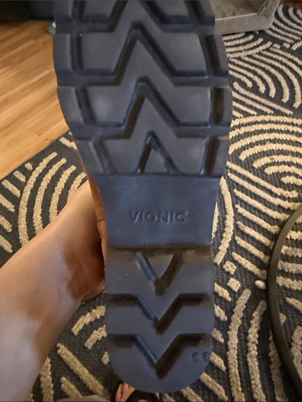 Vionic Women’s Brown Suede Ankle Boots - Picture 4 of 4